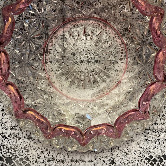 Vintage Williamsburg Ruby
Flashed cupped console Bowl - Picture 6 of 16